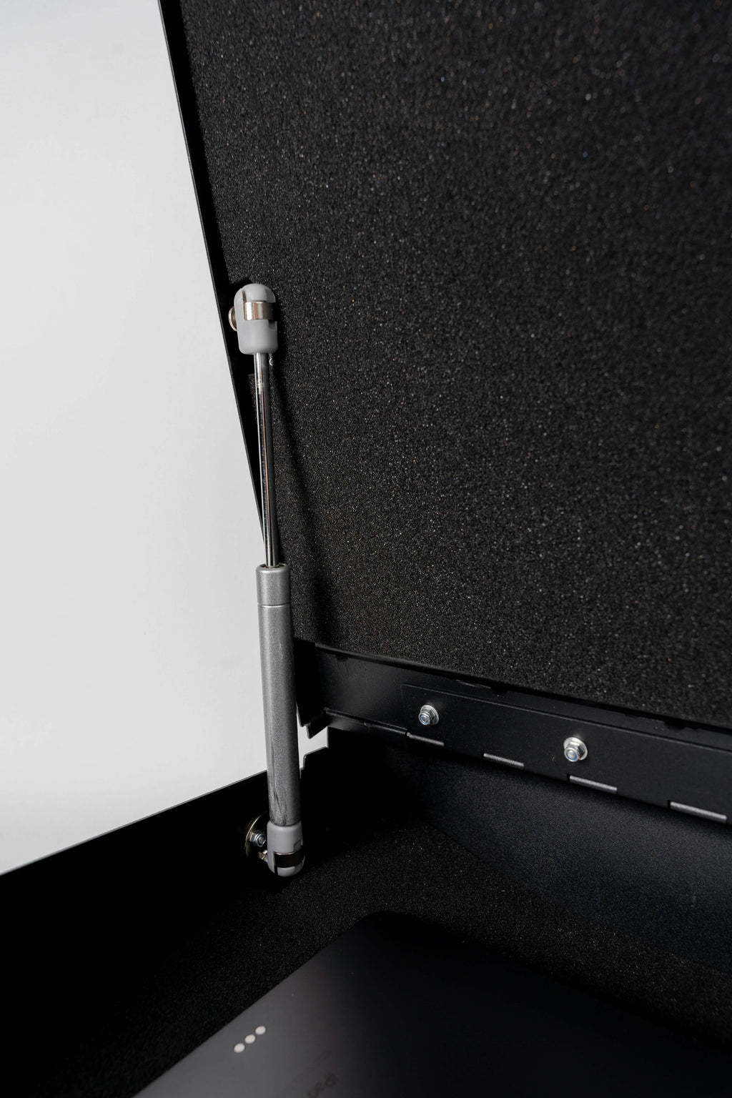 BoostedSafe Elite: Fingerprint, Key & Digital Combo